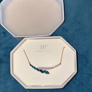 Bomb Party Meet Me In The Middle Elegant Gold Plating and Blue Topaz Necklace